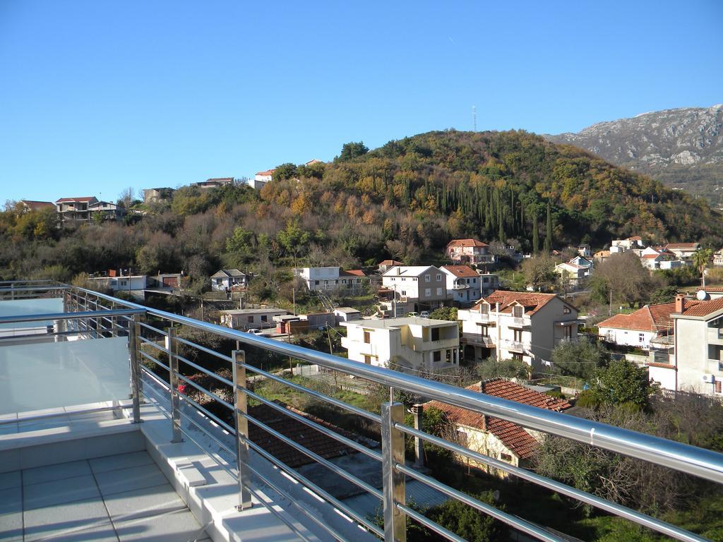 Apartment Vinograd Herceg Novi Exterior photo